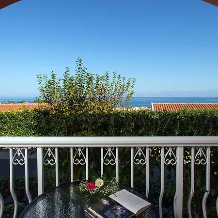Panorama Hotel 3*