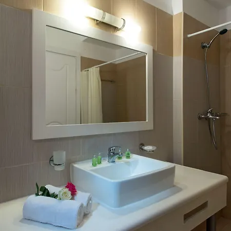 Panorama Hotel 3*