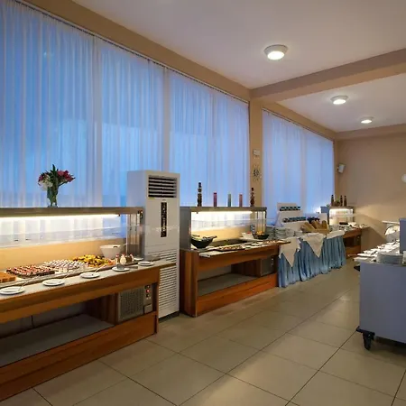 Panorama מלון 3*