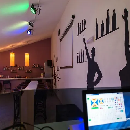 מלון Panorama 3*